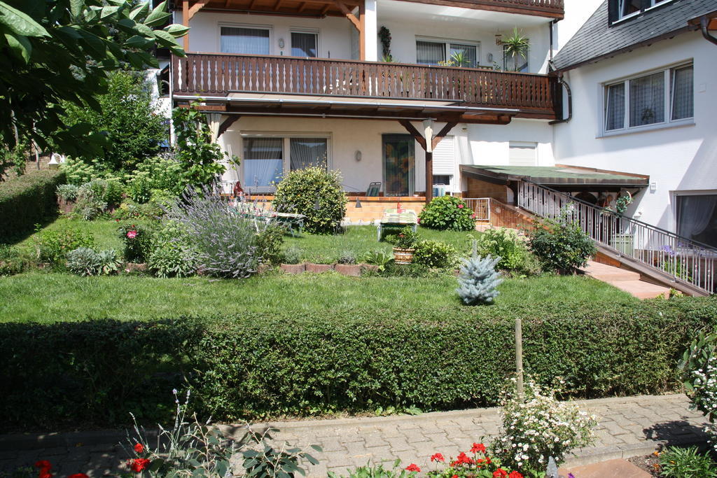Kröv Gaestehaus Kirchlay מראה חיצוני תמונה