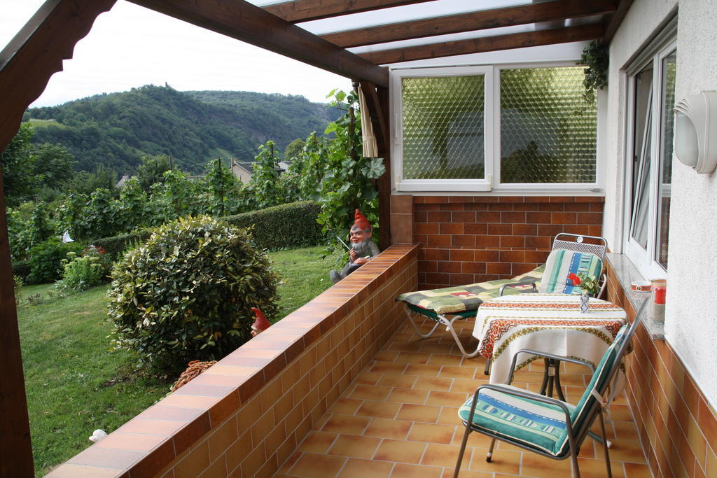 Kröv Gaestehaus Kirchlay מראה חיצוני תמונה